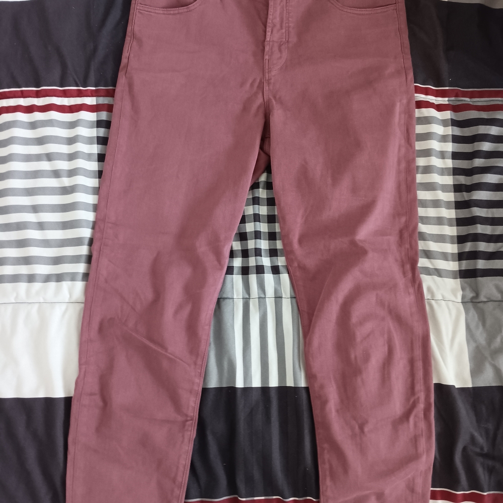 J Brand Red Slim Jeans Fashion-Forward Style